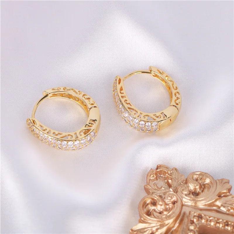 Hoop earrings with exclusive design in 24K Gold 