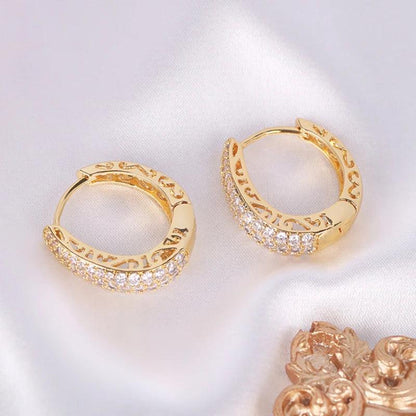 Hoop earrings with exclusive design in 24K Gold 